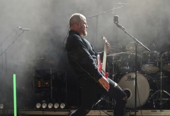 FIGHT THE FIGHT - Photo By Peti