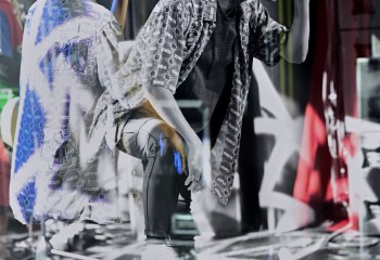 FLOW - Photo By Peti