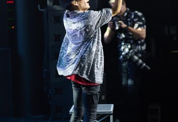 FLOW - Photo By Peti