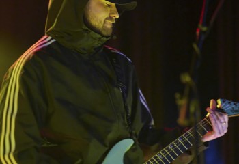 Guilt Trip - Photo By Peti