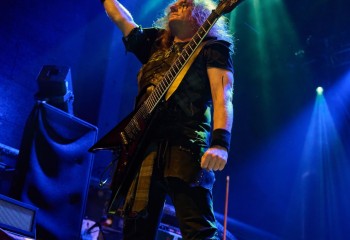 Hammer King - Photo By Peti