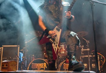 Hammer King - Photo By Peti