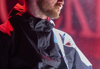 Headbussa - Photo By Peti