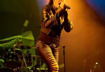 HIRAES - Photo By Peti