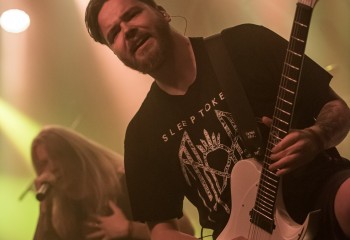 I Am Your God - Photo by Dänu