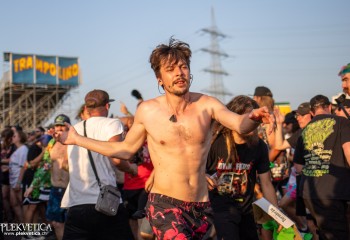 Dehumanizing Itatrain Worship - Photo by Natalie