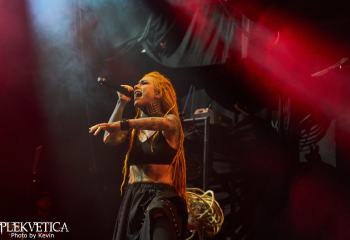 infected-rain-zuerich-7r501567