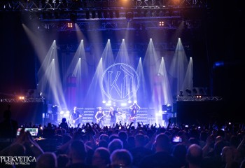 Kissing Dynamite-photo by Michel Varrin