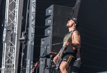 Make Them Suffer - Photo by Dänu