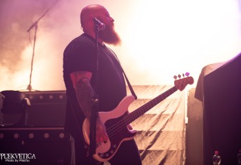 Massive Wagons-photo by Michel Varrin