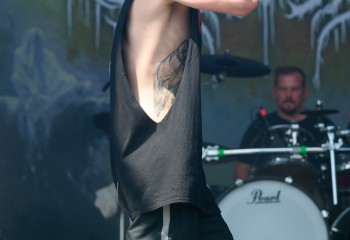 Mental Cruelty - Photo By Peti