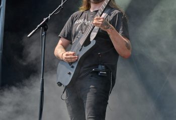 Mental Cruelty - Photo By Peti