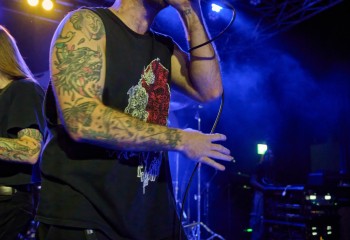 MOUTH FOR WAR - Photo By Peti