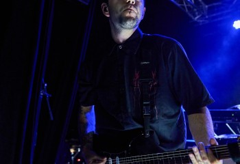 MOUTH FOR WAR - Photo By Peti