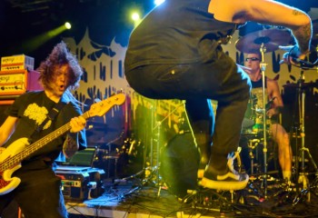 MOUTH FOR WAR - Photo By Peti