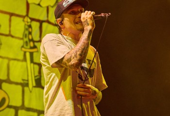 neck-deep-arena-geneve-7r501352