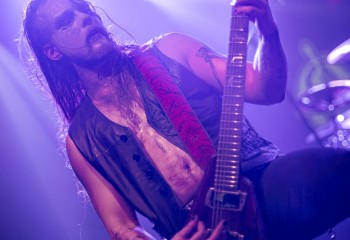 Ondfødt - Photo by Dänu