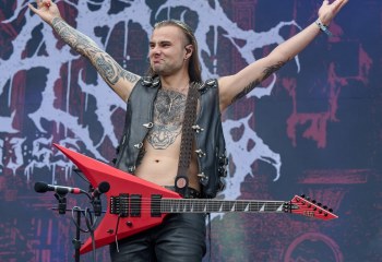 PALEFACE SWISS - Photo By Peti