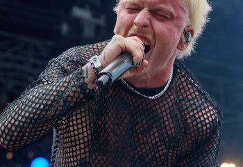 PALEFACE SWISS - Photo By Peti