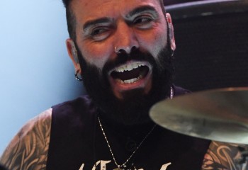 Phil Campell and the Bastard Sons - Photo by Pat