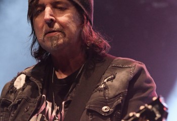 Phil Campell and the Bastard Sons - Photo by Pat