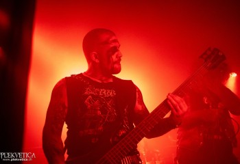 Prehistoric War Cult - Photo by Natalie