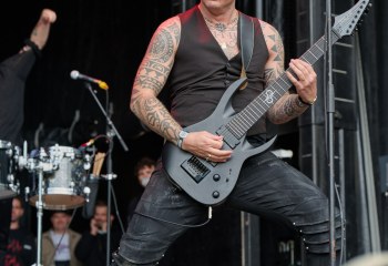 Rave The Reqviem - Photo By Peti