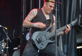 Rave The Reqviem - Photo By Peti