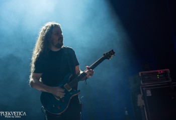 Riverside - Photo by Dänu