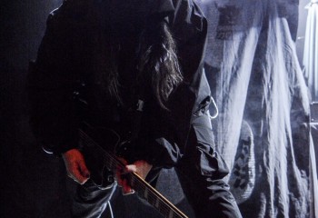 Solitaris - Photo by Pat