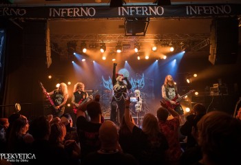 Swansong - Photo by Dänu