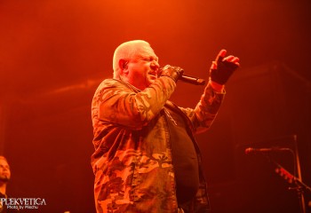 U.D.O-photo by Michel Varrin