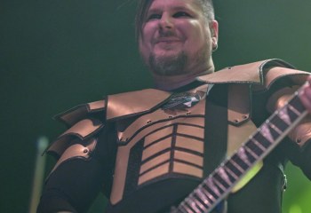 VICTORIUS - Photo By Peti