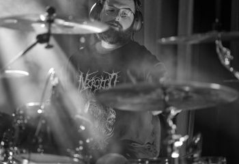 Viscera - Photo By Peti