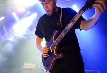 WALKWAYS - Photo By Peti