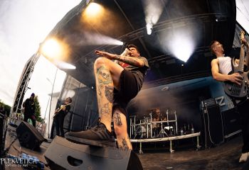 9Dead - Photo by Natalie