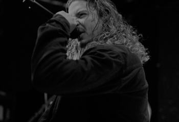 Accvsed - Photo By Peti