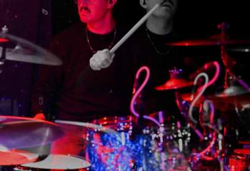 Accvsed - Photo By Peti