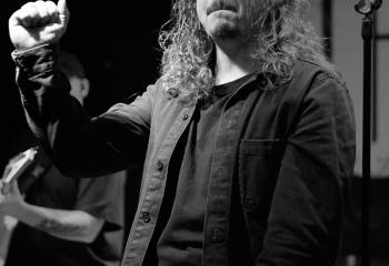 Accvsed - Photo By Peti