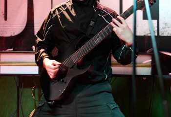 Accvsed - Photo By Peti