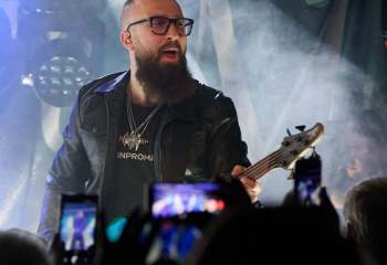 Ad Infinitum - Photo By Peti