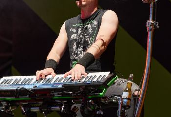 alestorm-summerside-festival-2025-7r506560