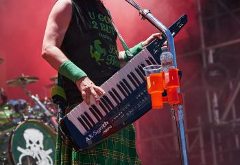 alestorm-summerside-festival-2025-7r506578