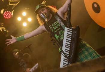Alestorm - Photo by Dänu