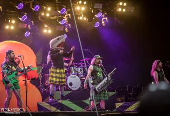 Alestorm - Photo by Dänu