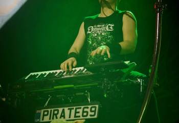 Alestorm - Photo By Peti