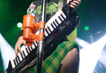 Alestorm - Photo By Peti