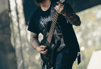 angmkr-hmf25-sami-18