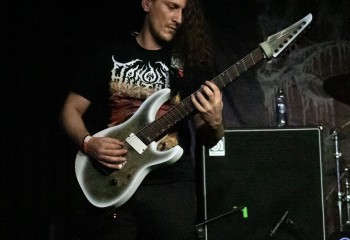 Avulsed - Photo by Natalie