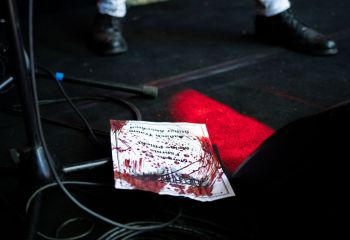 Bedrängnis - Photo by Natalie